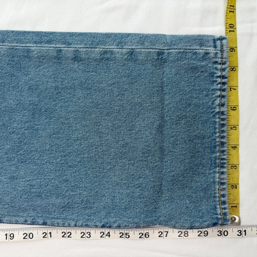 Levi's 501 Original Fit Jeans W42 L30 Button Fly Light Wash Denim Mens New